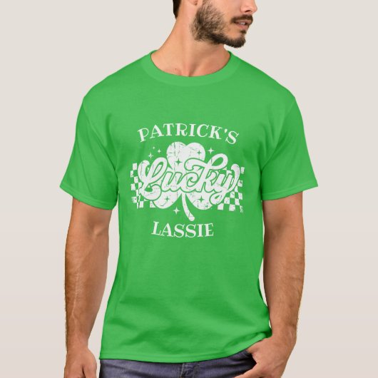 Custom Girlfriend's Name St Patrick's Day Lucky  Tシャツ (正面)