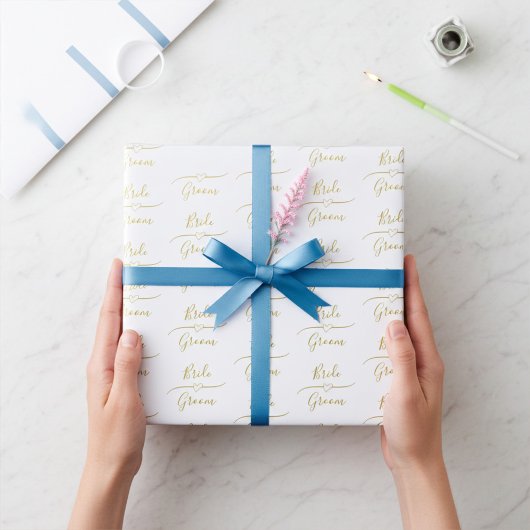 Custom Gold and White Bride and Groom Wedding ラッピングペーパー