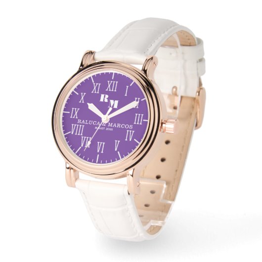 Custom Initials & Names Monogram Timeless Style 腕時計 (傾斜)