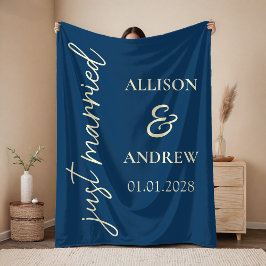 Custom Just Married Blanket Gift for Newlyweds フリースブランケット