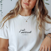 Custom 'Just Married' Wedding Roman Numeral Date Tシャツ