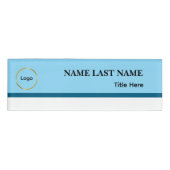 Custom Logo Elegant Dusty Blue White Magnet 名札 (正面)
