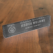 Custom Logo Employee Luxury Faux Brushed Black デスクネームプレート (側面)