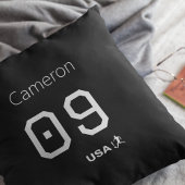Custom Minimalist American Athlete Monochromatic  クッション
