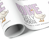 Custom Modern Lilac One Silly Goose First Birthday ラッピングペーパー (ロールコーナー)