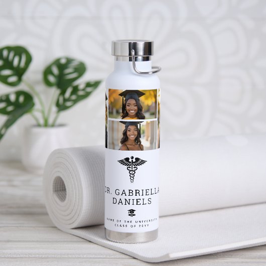 Custom Modern Medical School Doctor Graduation ウォーターボトル (ヨガ)