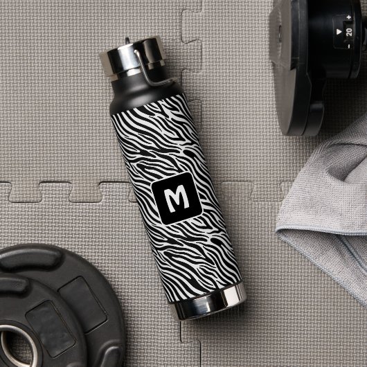 Custom Monogram Zebra Pattern ウォーターボトル (ジム (回転後))