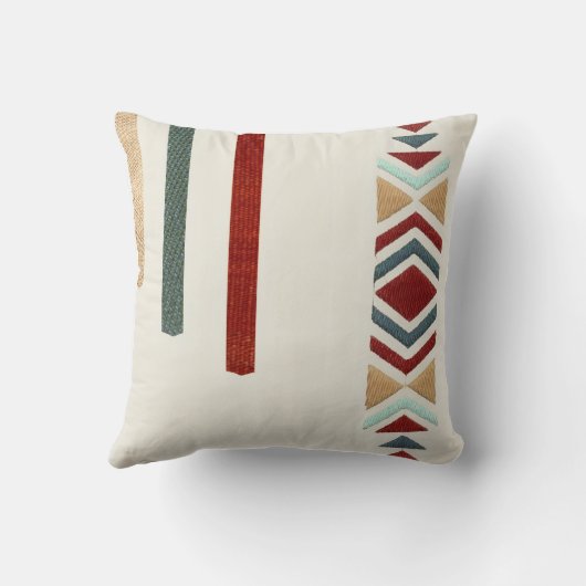 Custom Moroccan Geometric Embroidery Pattern Art クッション (裏面)