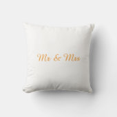Custom Mr and Mrs Pillow クッション (正面)