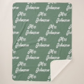 Custom Mr & Mrs Newlywed Blanket for Bride & Groom シェルパブランケット (正面)