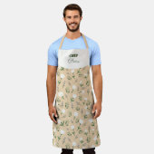 Custom Name Apron – Vanilla Floral Print エプロン (着用した状態)