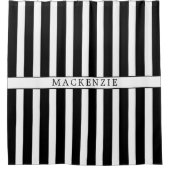 Custom Name Black and White Vertical Striped シャワーカーテン (正面)