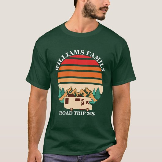 custom name family vacation mountain Road Trip Tシャツ (正面)