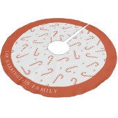 Custom Name Festive Candy Cane Christmas  ブラッシュドポリエステルツリースカート (アングル)