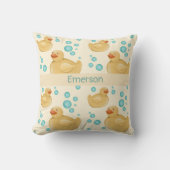 Custom Name Gender Neutral Duck Throw Pillow クッション (正面)