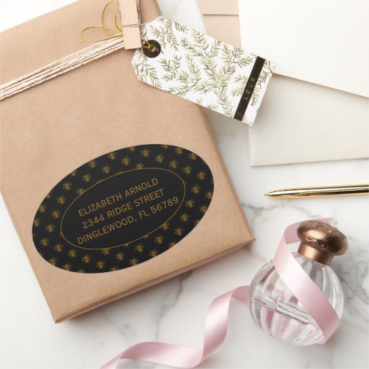 Custom Name Gold Metallic Foil Bees on Black 楕円形シール (ギフト)