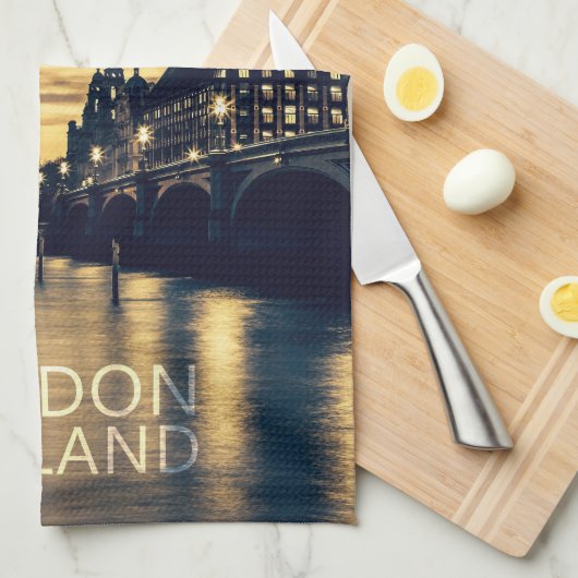 Custom Name London キッチンタオル (四つ折り)