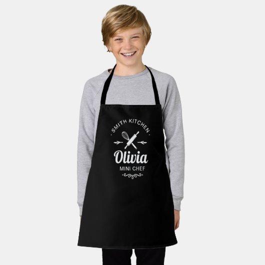Custom Name Mini Chef Kids Apron with Kitchen Name エプロン (着用した状態)
