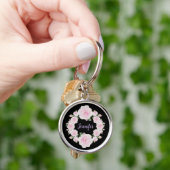 Custom Name, Soft Pink Roses Wreath Metal Keychain キーホルダー (手)