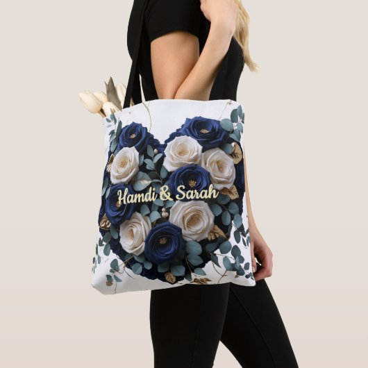 Custom Navy Gold Floral Monogram Heart Tote Bag トートバッグ (クローズアップ)