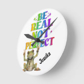 Custom Personalize Positive boho frog Hippie  ラウンド壁時計 (傾斜)