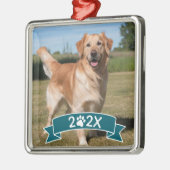 Custom Pet Photo with Year and Paw Ribbon メタルオーナメント (左)