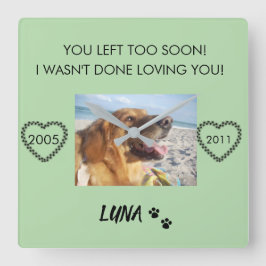 Custom Pet Tribute with Dates and Paw Prints スクエア壁時計
