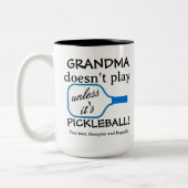 Custom Pickleball Grandma Funny Modern Typography ツートーンマグカップ (左)