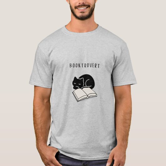 Custom Quote Booktrovert Minimalist Cat Men’s Tシャツ (正面)