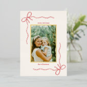 Custom Red Bow Family Christmas Photo Letter Gold 箔シーズンカード (立ち正面)