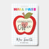 Custom School Hall Pass Apple Lanyard  バッジ (裏面)