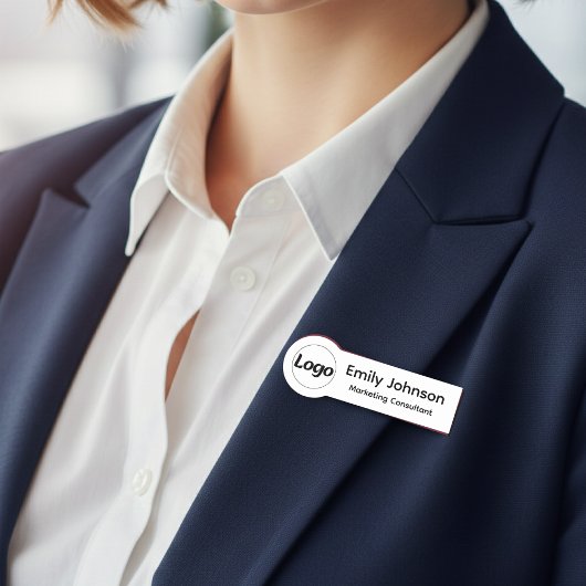 Custom Shaped Employee Pin Name Tag  名札