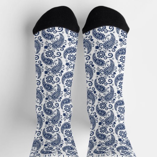 Custom While and Dark Navy Blue Paisley Pattern ソックス (上部)