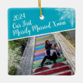 Custom Year Our First Merrily Married Xmas Photo セラミックオーナメント (正面)