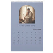 Custom Yearly Wall Calendar with Your Pictures カレンダー (2月 2026)