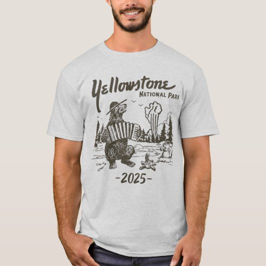 Custom Yellowstone Road Trip 2025 Family Shirt Tシャツ (正面)