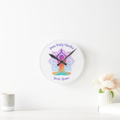 Custom Yoga Wall Clock with Name & Mantra ラウンド壁時計 (ホーム)