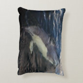 Customisable Common Dolphin Swimming Underwater アクセントクッション (裏面(縦))