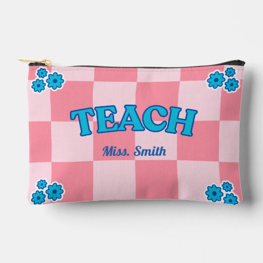 Customizable Blue and Pink Checkered Teach Pouch アクセサリーポーチ (正面)