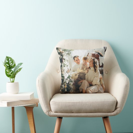 Customizable Family Holiday Throw Pillow For Decor クッション (椅子)