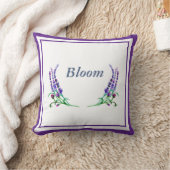 Customizable Floral Accent Pillow クッション (ブランケット)