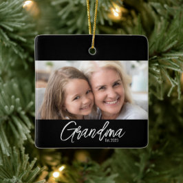 Customizable Grandma Est Year Photo Christmas セラミックオーナメント