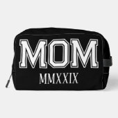 Customizable 'Mom' Established Roman Numerals Gift ドップキット (裏面)