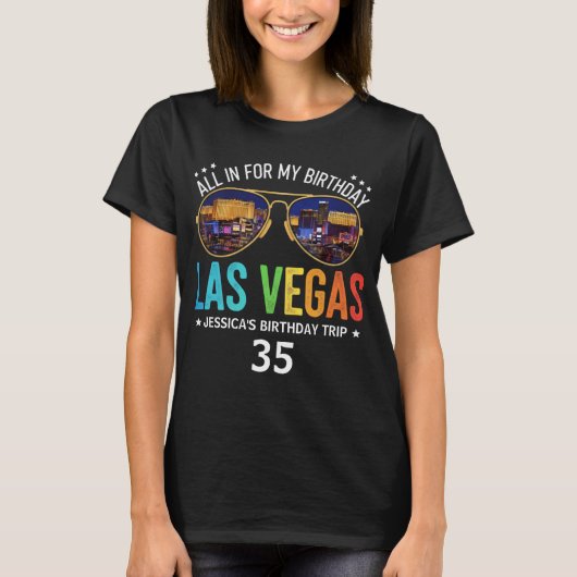 Customizable Vegas Birthday Group Trip Shirt  Tシャツ (正面)