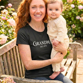 Customize New Grandma Name Established 2026 Gift Tシャツ