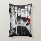 Customized Red Hat Piano Glam Fashion Quote Chic  アクセントクッション (正面(垂直))