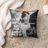 Customized Red Hat Piano Glam Fashion Quote Chic  クッション (ブランケット)