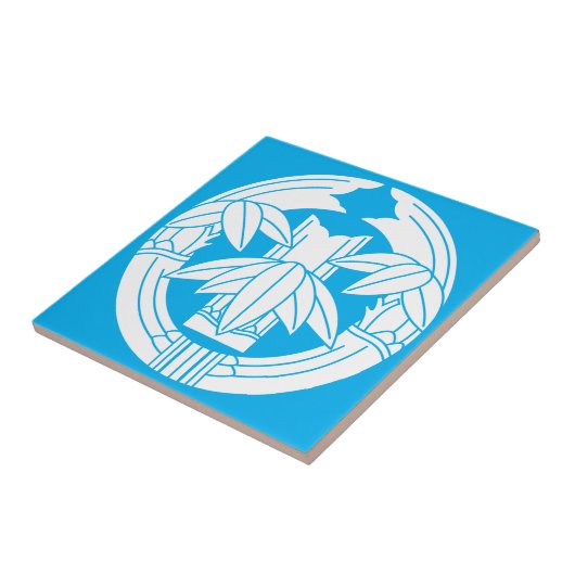 Cut bamboo in embracing bamboo leaves タイル (側面)