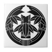 Cut bamboo in embracing bamboo leaves タイル (正面)