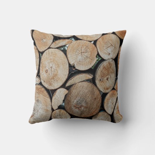 Cut Tree Branch Logs Stacked Pattern Photograph クッション (裏面)